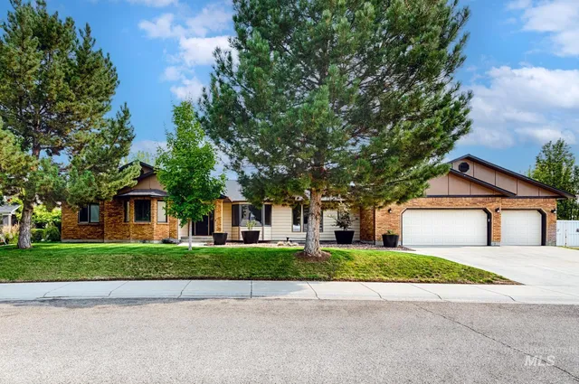 $680,000 | 1276 North Cambrick Drive, Kuna, ID 83634