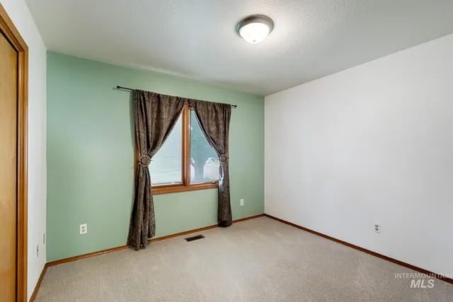 $680,000 | 1276 North Cambrick Drive, Kuna, ID 83634