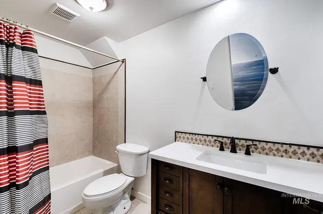 $680,000 | 1276 North Cambrick Drive, Kuna, ID 83634