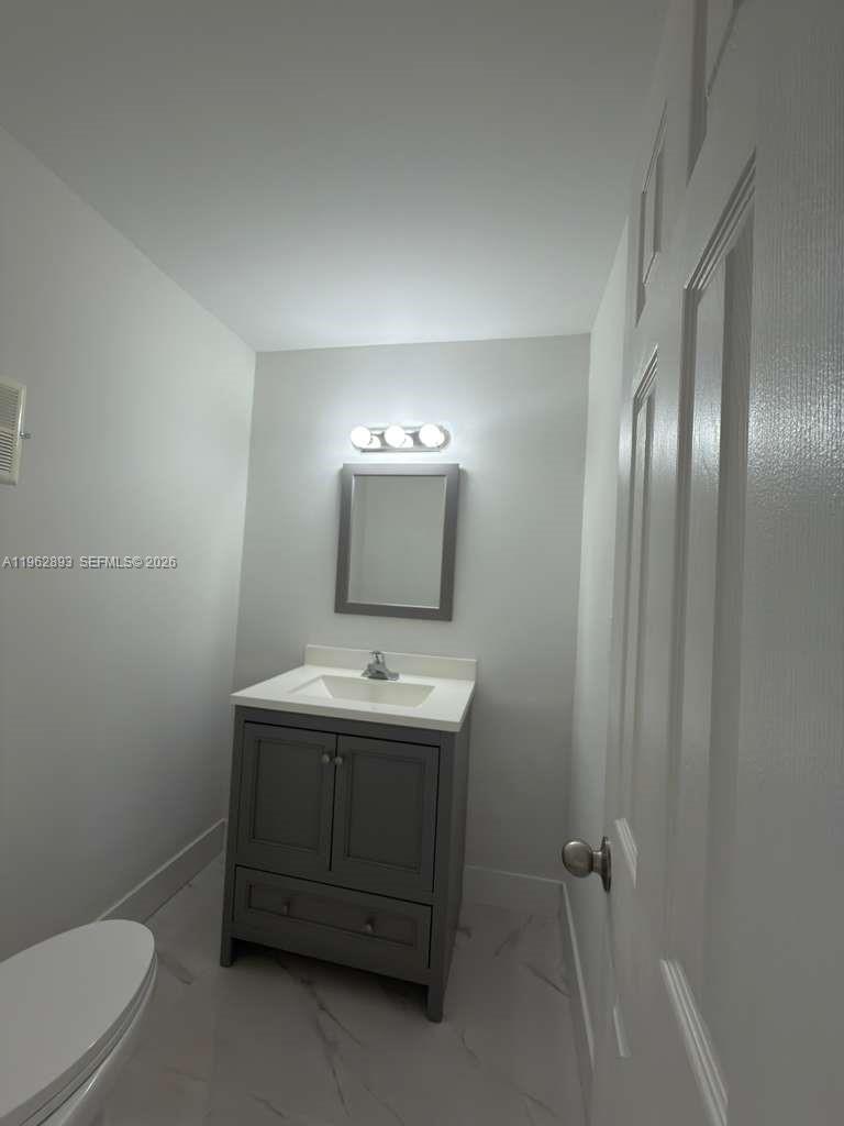 9719 North New River Canal Road, Unit 308 Plantation, FL 33324 - Photo 16 of 33