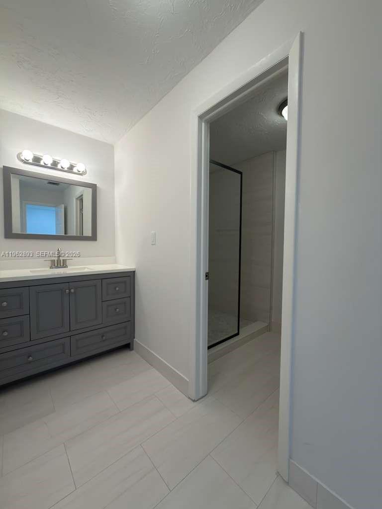 9719 North New River Canal Road, Unit 308 Plantation, FL 33324 - Photo 17 of 33