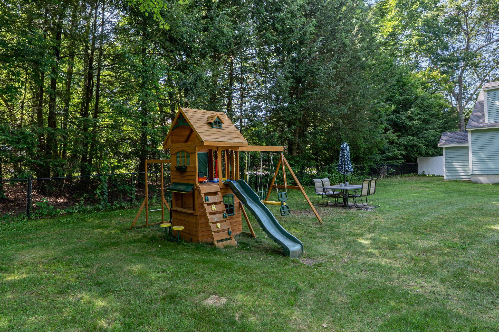 5 Catskill Drive Merrimack, NH 03054 - Photo 45 of 49