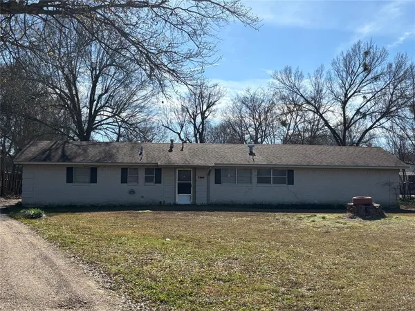 $210,000 | 1930 Farm To Market Road 195, Paris, TX 75462