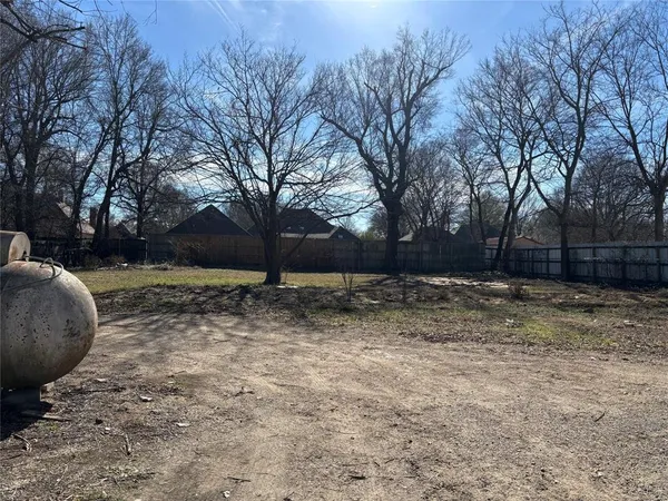 $210,000 | 1930 Farm To Market Road 195, Paris, TX 75462