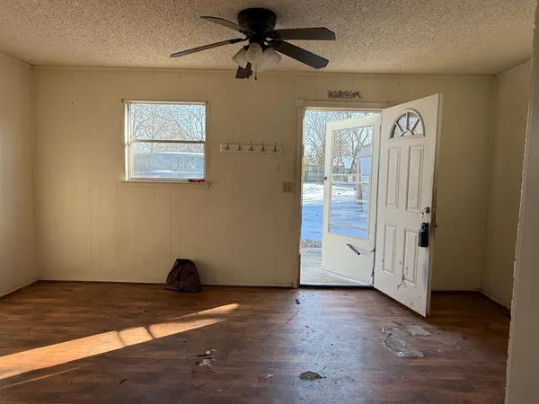 $210,000 | 1930 Farm To Market Road 195, Paris, TX 75462