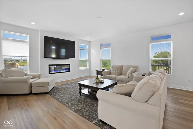 $599,900 | 8772 Potomac Way, Lowell, IN 46356