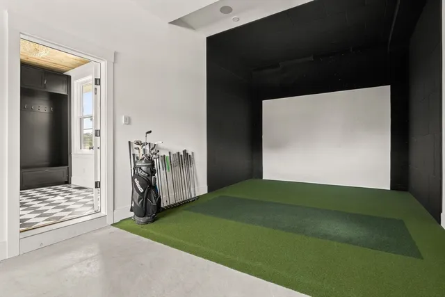 $6,200,000 | 140 Livingstone Avenue, Beverly, MA 01915