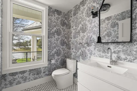 $6,200,000 | 140 Livingstone Avenue, Beverly, MA 01915