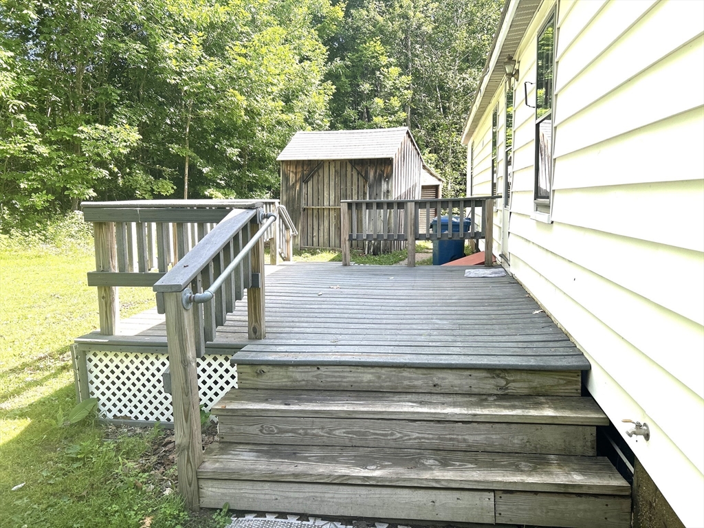 61 Carruth Road Templeton, MA 01468 - Photo 2 of 31