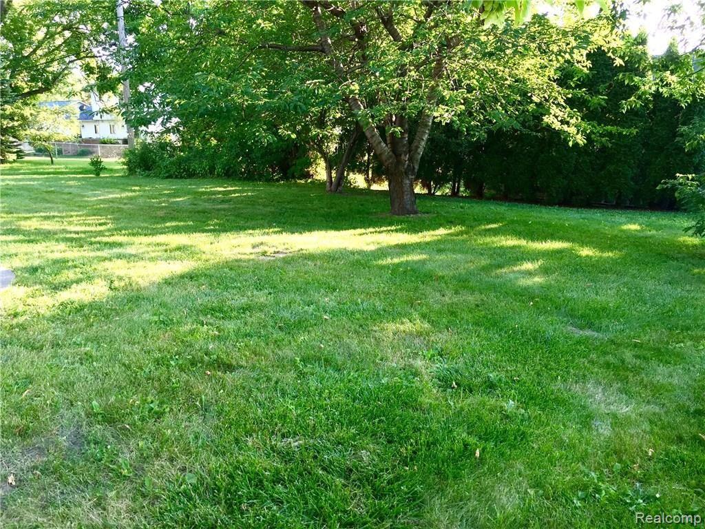 2502 Hartline Drive Rochester Hills, MI 48309 - Photo 5 of 12