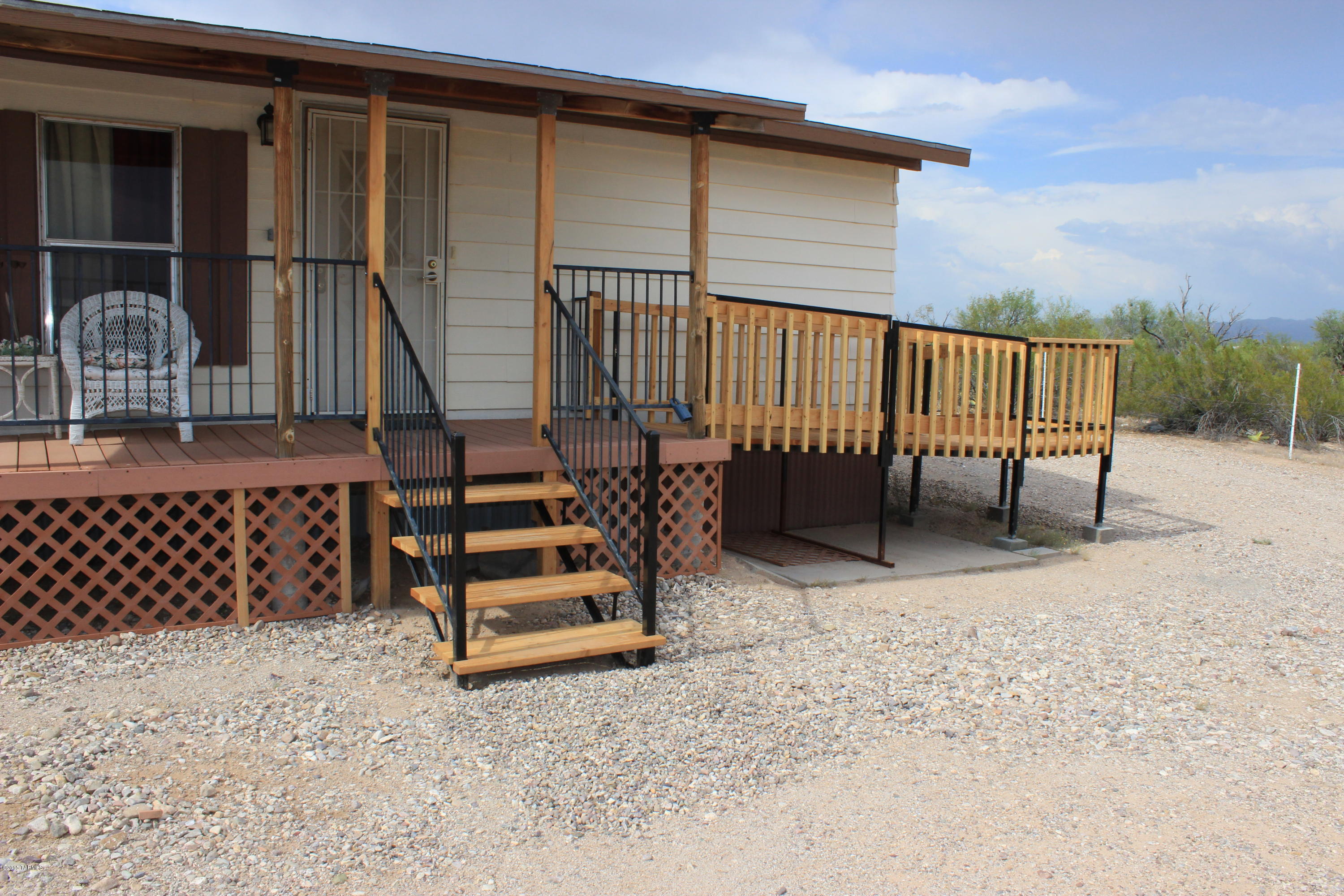 16640 West Moore Road Marana, AZ 85653 - Photo 3 of 37 Gallery Image 3