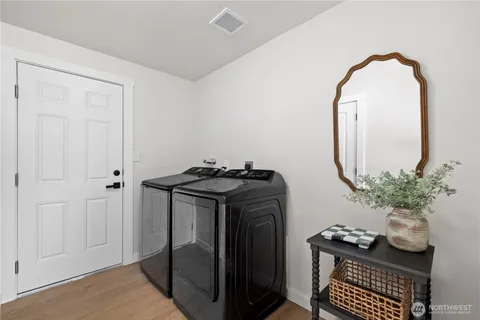 $574,950 | 1308 18th Street Northwest, Puyallup, WA 98371