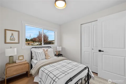 $574,950 | 1308 18th Street Northwest, Puyallup, WA 98371