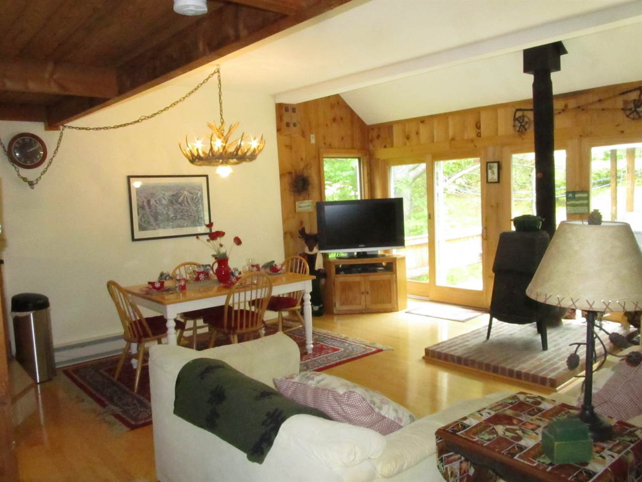 43 Twin View Drive Carroll, NH 03598 - Photo 18 of 37