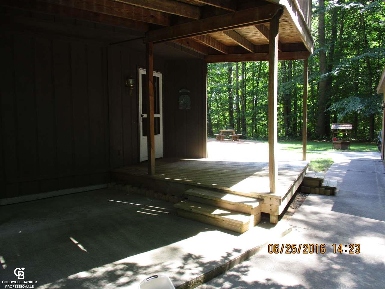 8801 Big Hand Road Columbus, MI 48063 - Photo 8 of 40 31295293-8.JPG