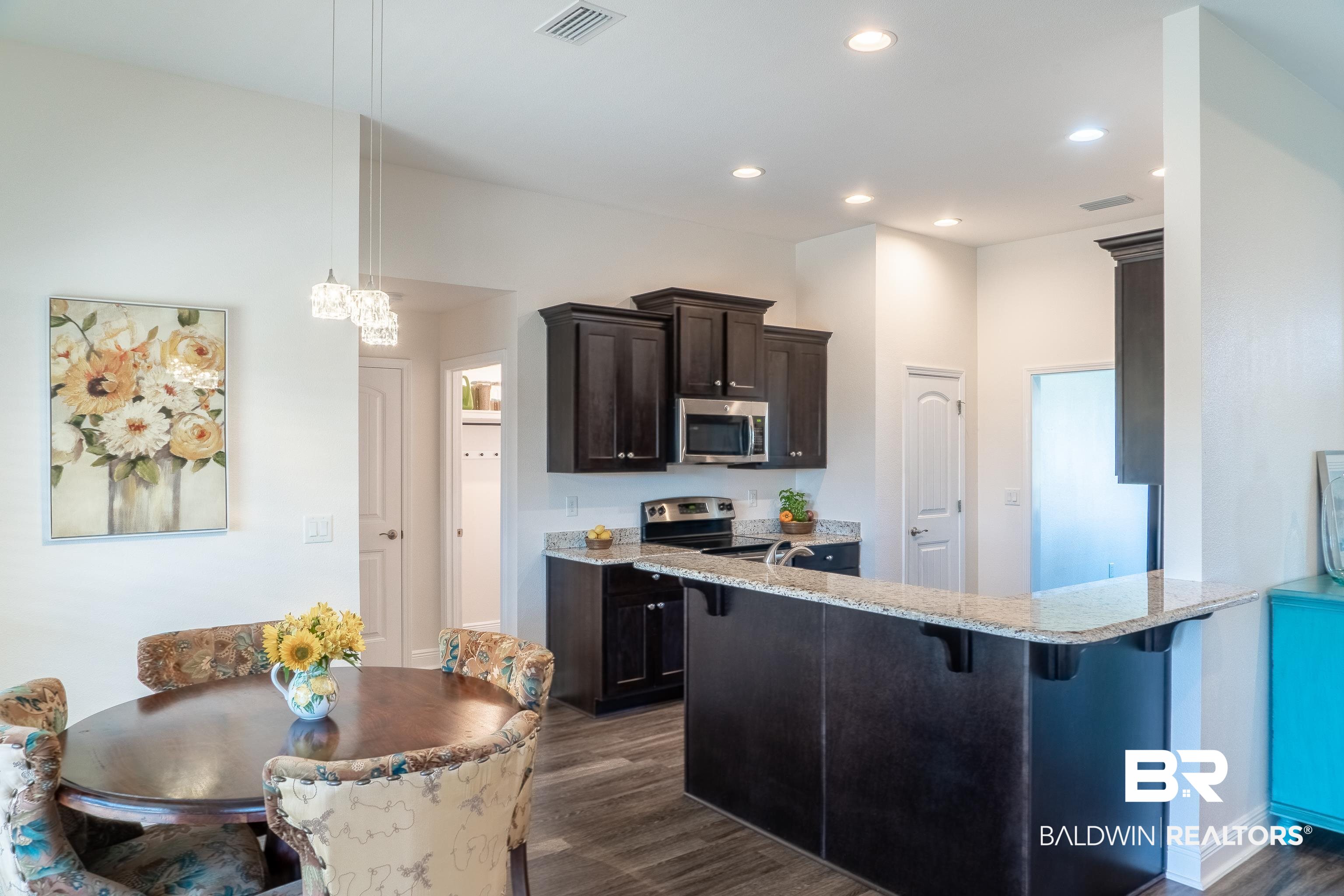 18926 Isleworth Way Foley, AL 36535 - Photo 14 of 33 Kitchen