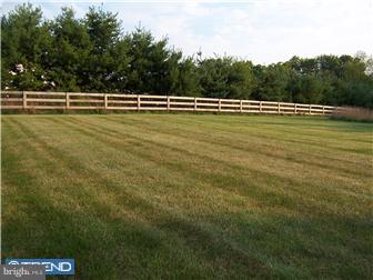 4 Maple Springs Road Pittstown, NJ 08867 - Photo 3 of 12 Gallery Image 3