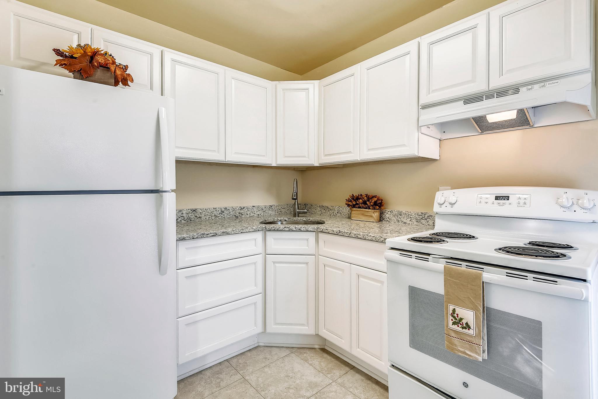 126 Ritchie Avenue Silver Spring, MD 20912 - Photo 16 of 55