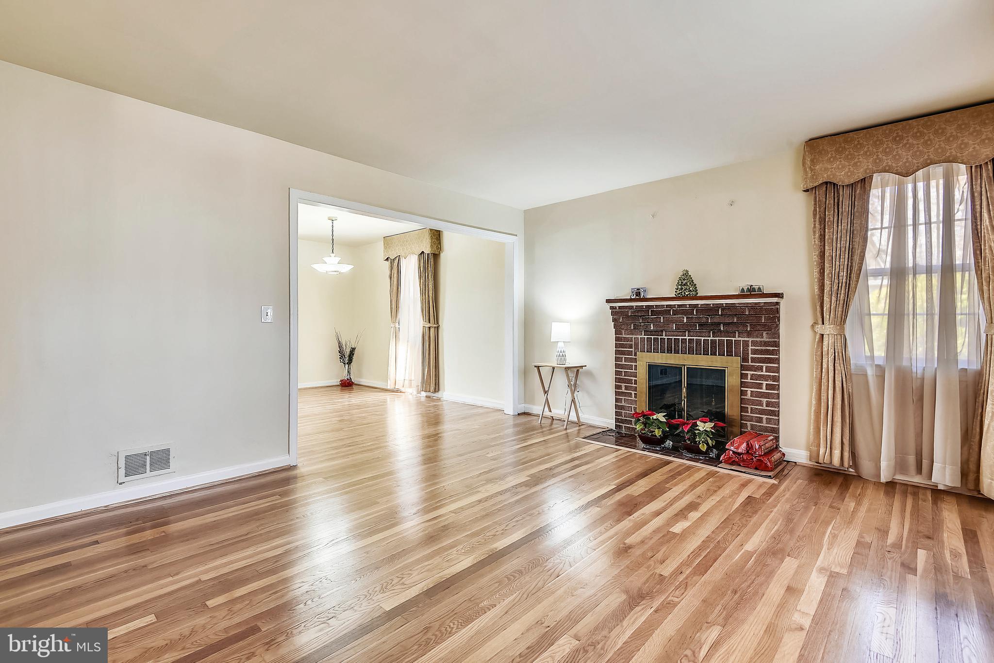 126 Ritchie Avenue Silver Spring, MD 20912 - Photo 10 of 55