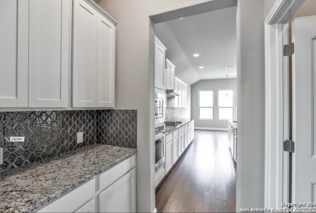 $2,700 | 622 Singing Creek, Spring Branch, TX 78070