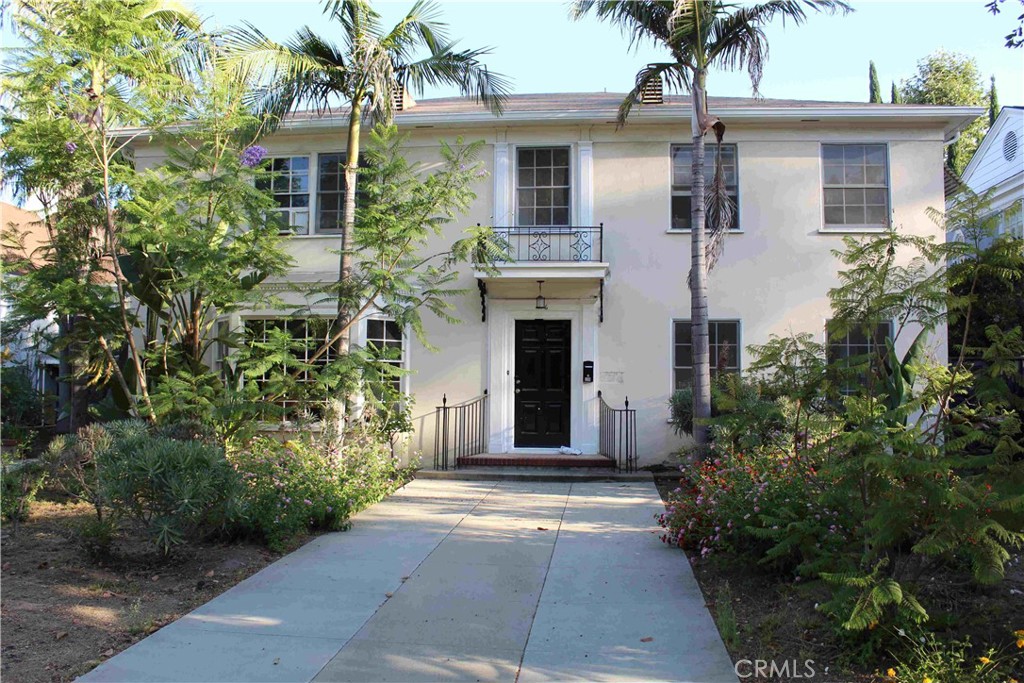 306 East California Boulevard Pasadena, CA 91106 - Photo 1 of 5 front view of a house