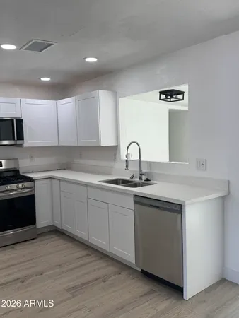 $399,999 | 1301 West Sunland Avenue, Phoenix, AZ 85041