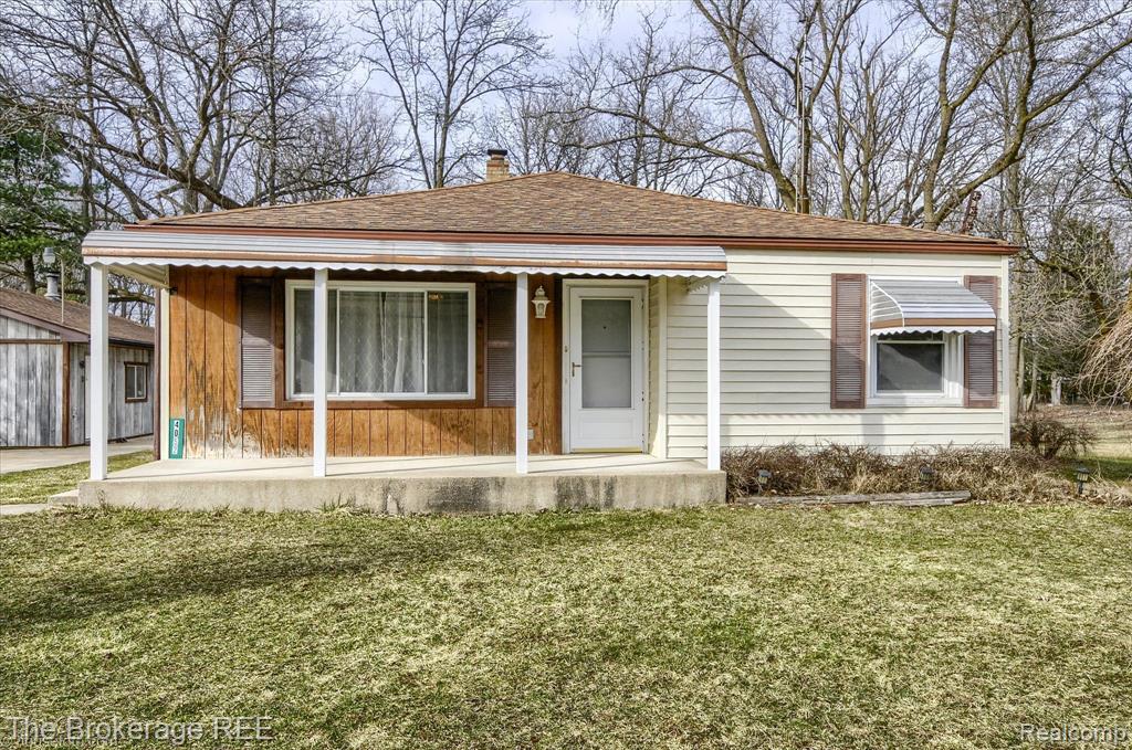 4052 Cook Road Swartz Creek, MI 48473 - Photo 1 of 37