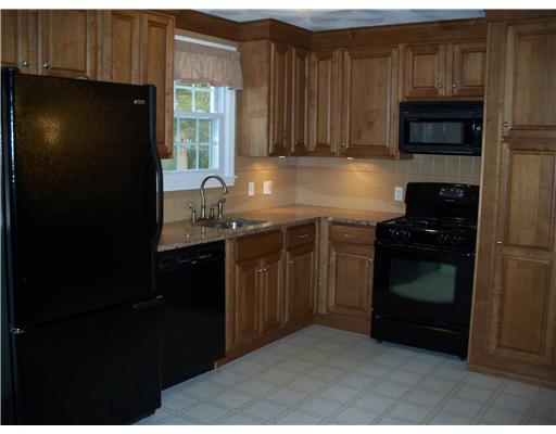 2 Ursula Road Smithfield, RI 02917 - Photo 7 of 11 Kitchen.