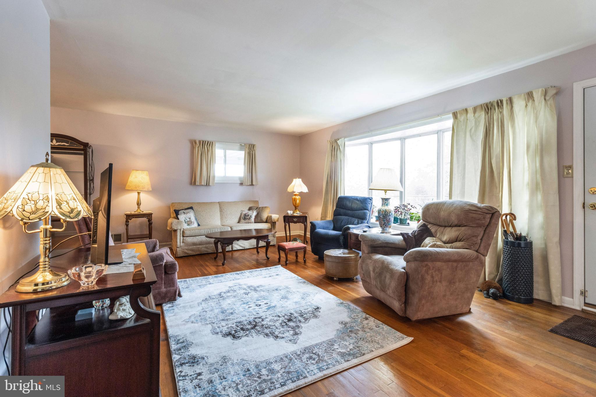 1907 Frederick Road Baltimore, MD 21228 - Photo 6 of 30 Original hard wood floors