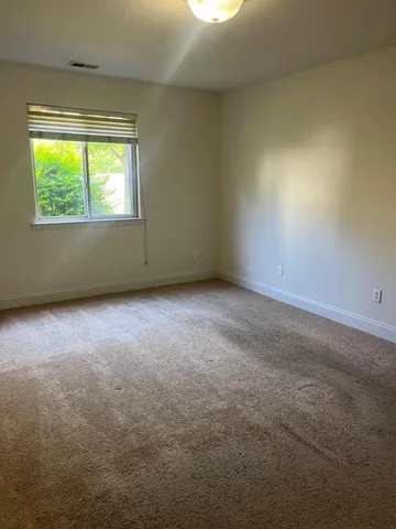 $1,700 | 2592 Eagles Circle, Unit 4, Ypsilanti, MI 48197