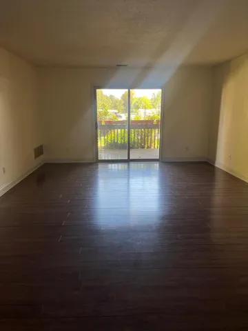 $1,700 | 2592 Eagles Circle, Unit 4, Ypsilanti, MI 48197