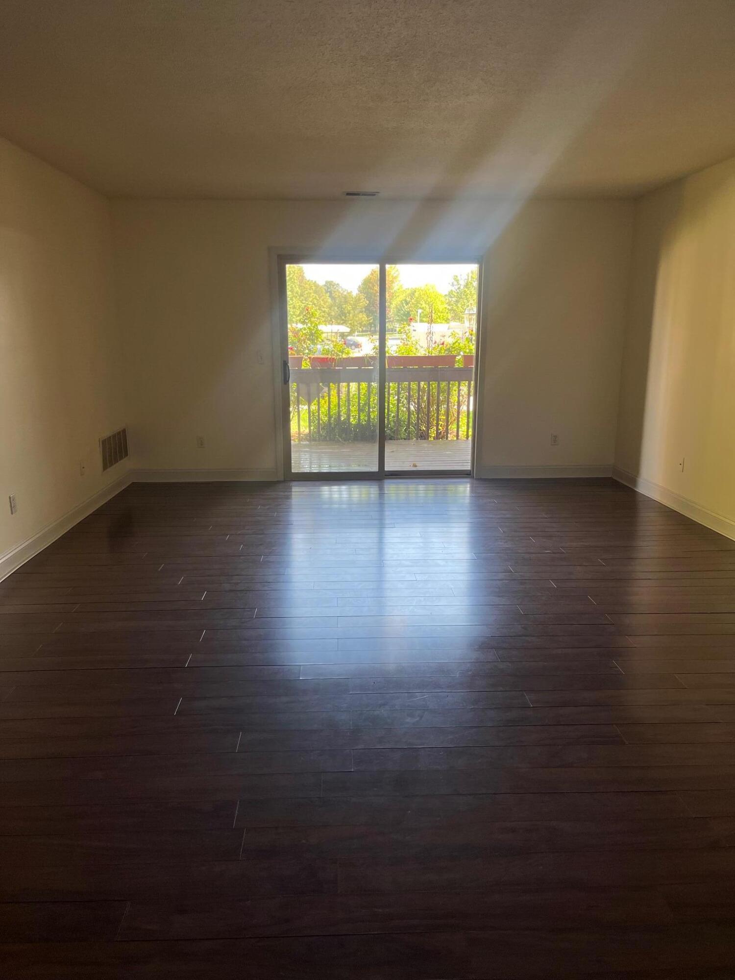 2592 Eagles Circle, Unit 4 Ypsilanti, MI 48197 - Photo 16 of 18 IMG_7368