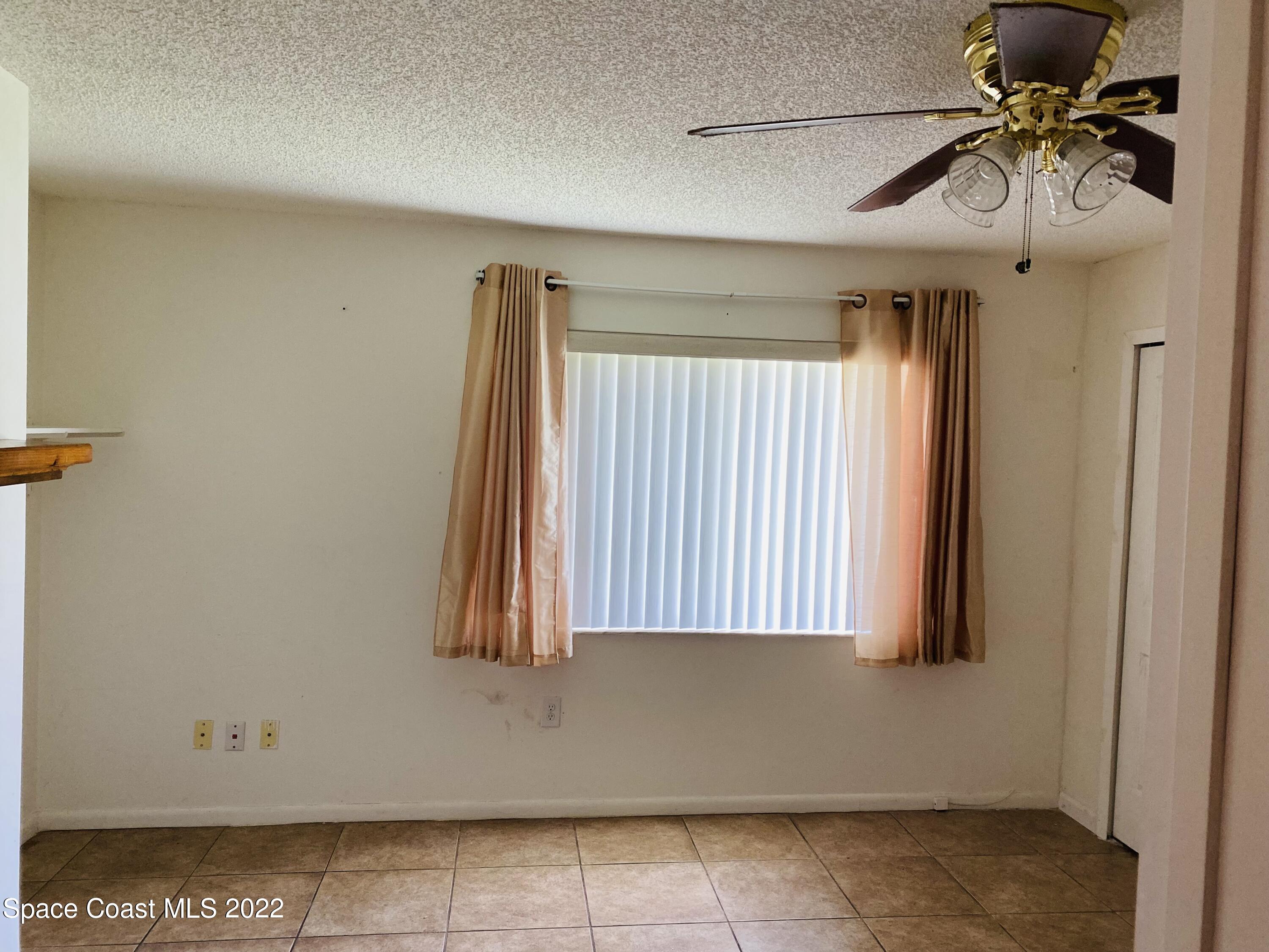 2097 Beekman Street Northeast Palm Bay, FL 32905 - Photo 18 of 35 beekman bed
