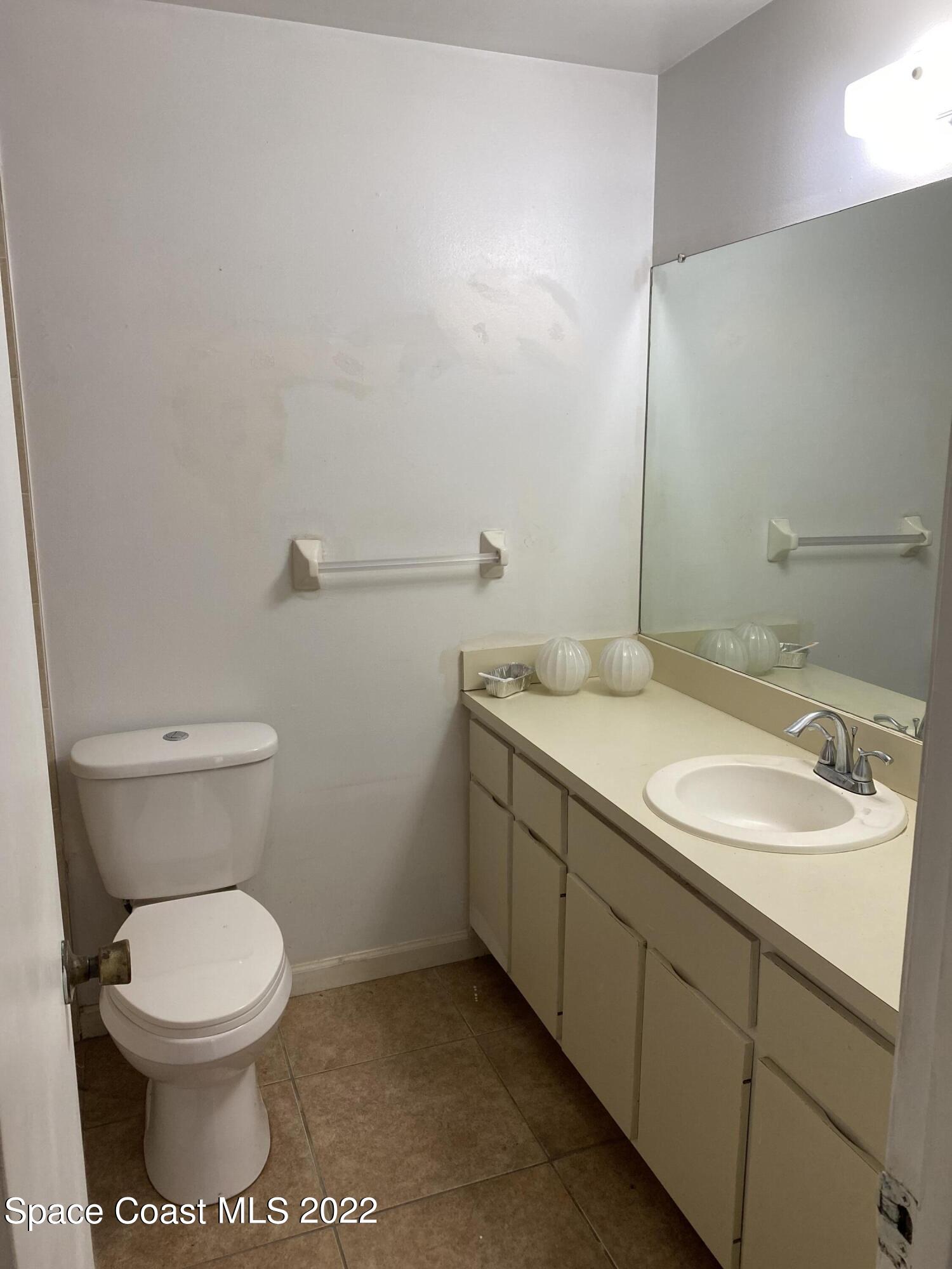 2097 Beekman Street Northeast Palm Bay, FL 32905 - Photo 19 of 35 beekman 2nd bath vanity