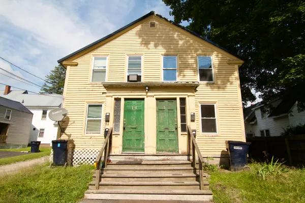 $335,000 | 17-19 Prentiss Street, Bangor, ME 04401