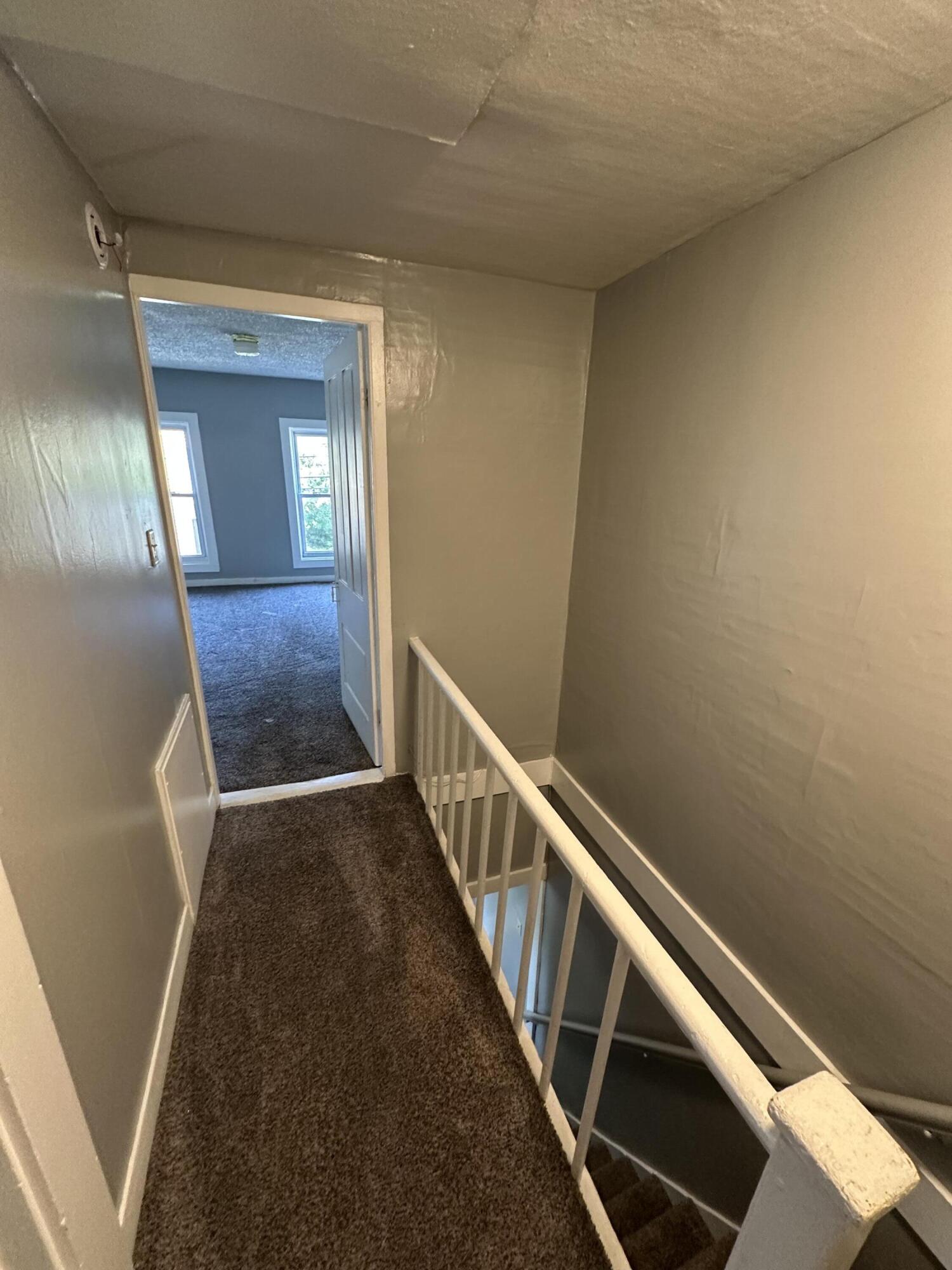 17-19 Prentiss Street Bangor, ME 04401 - Photo 16 of 26 IMG_7818