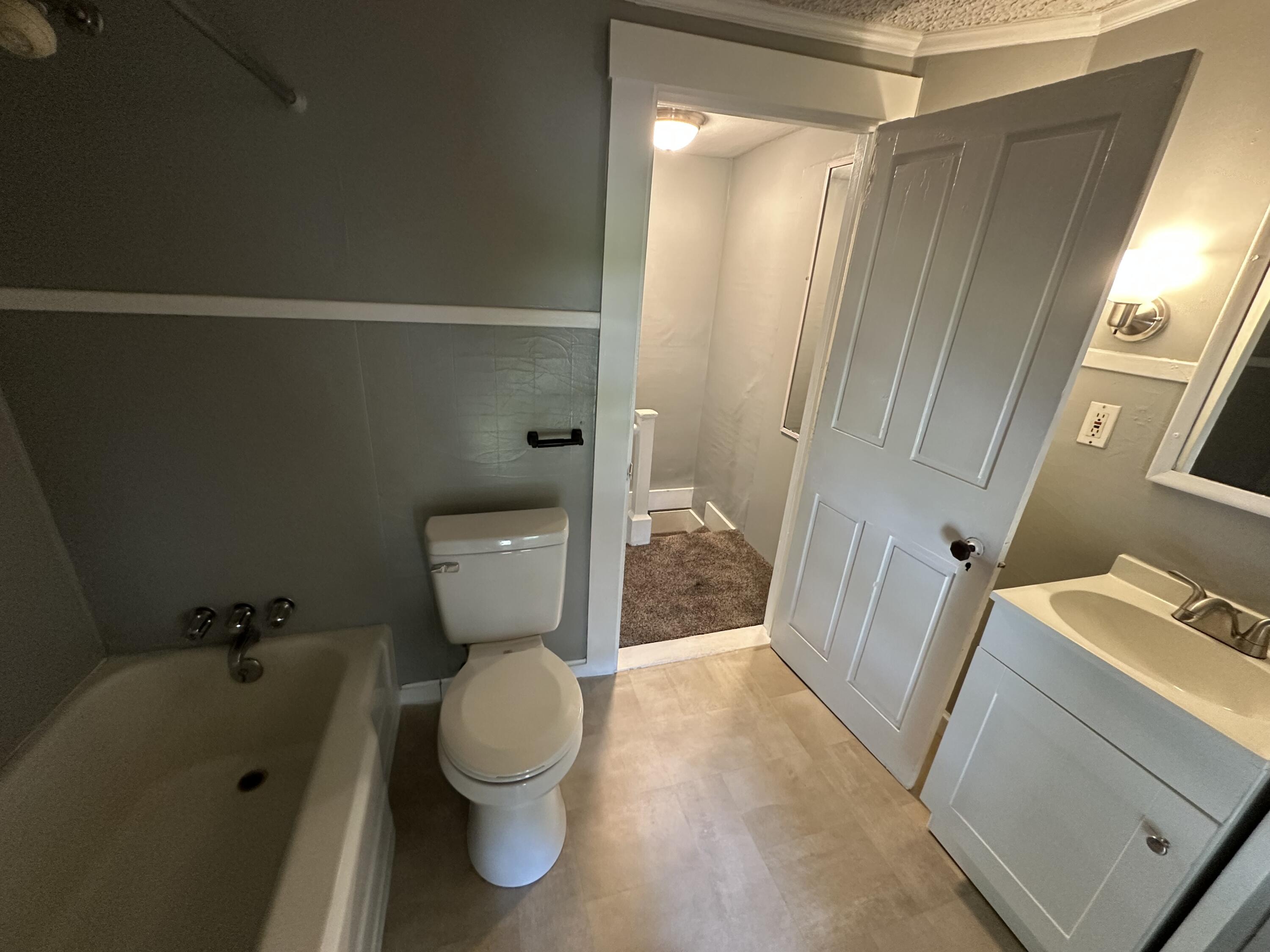 17-19 Prentiss Street Bangor, ME 04401 - Photo 17 of 26 IMG_7817