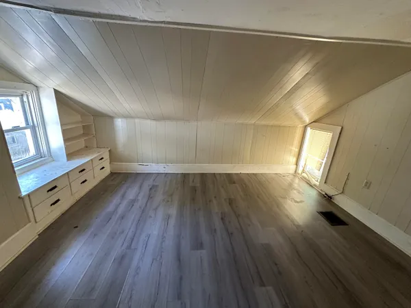 $335,000 | 17-19 Prentiss Street, Bangor, ME 04401