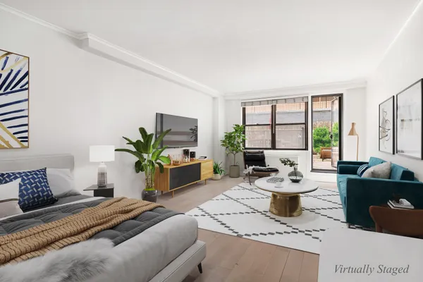 $4,400 | 7 East 14th Street, Unit 204 | Flatiron