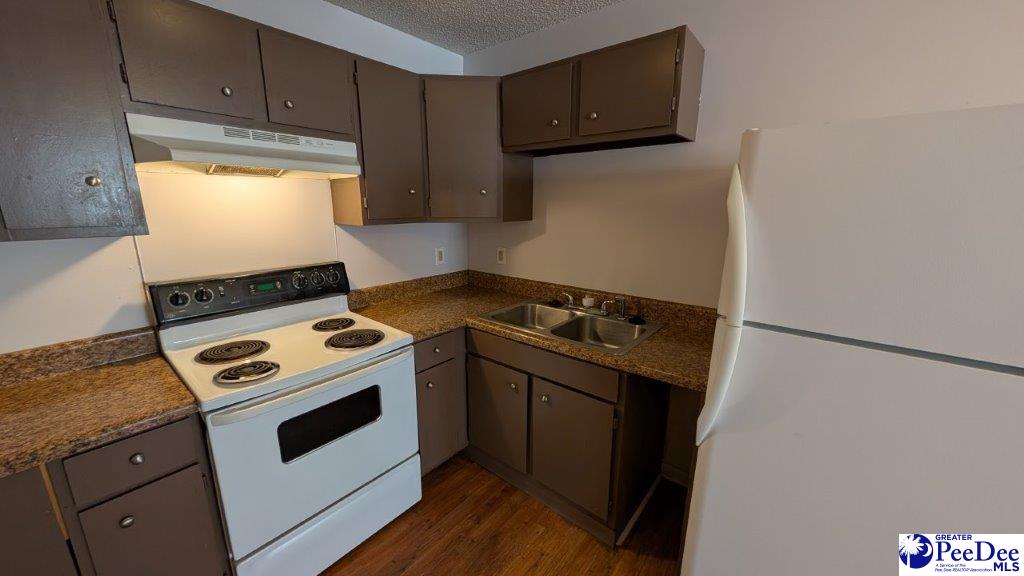 D3 Clement Street Florence, SC 29501 - Photo 3 of 6 Gallery Image 3