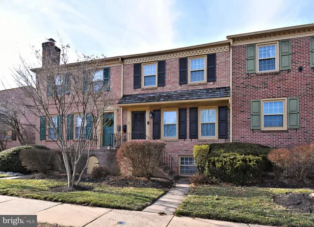 $345,000 | 142 Roboda Boulevard, Royersford, PA 19468