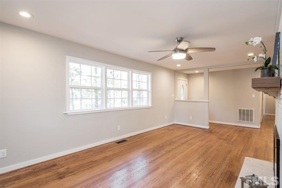 625 King Richard Road Raleigh, NC 27610 - Photo 8 of 29