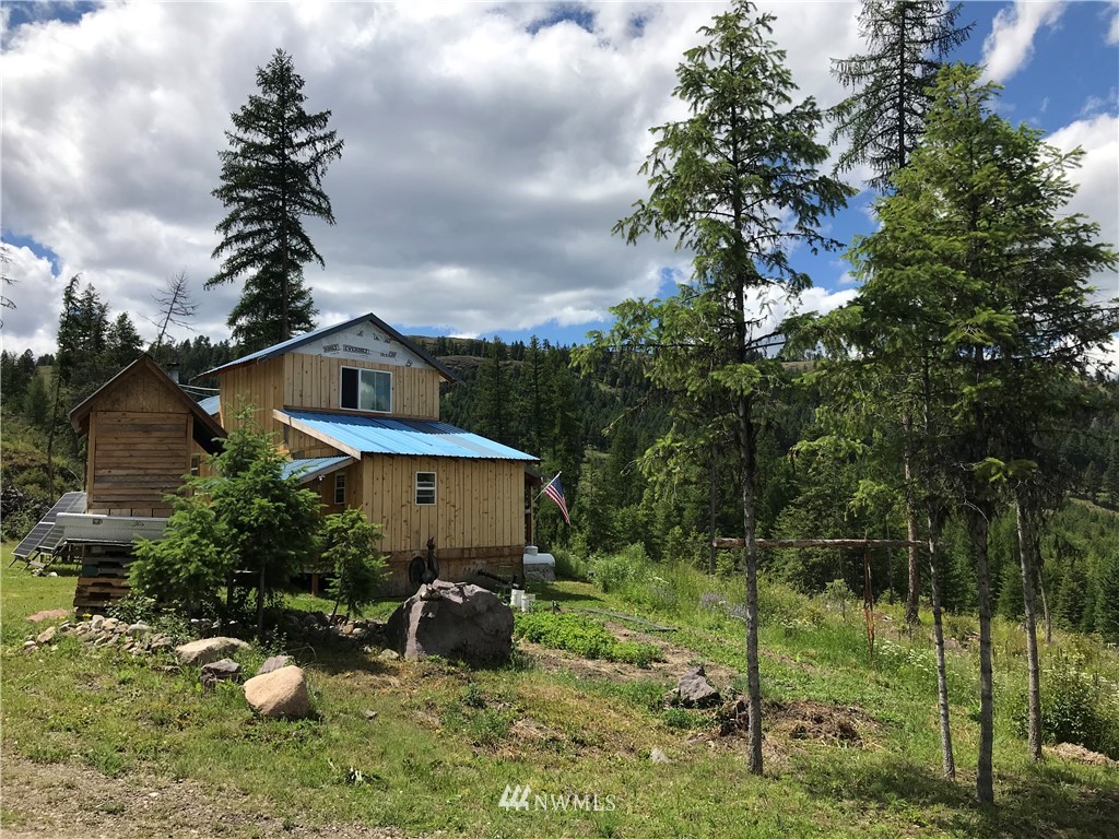 49 Leona Mountain Road Republic, WA 99166 - Photo 17 of 39 Gallery Image 17
