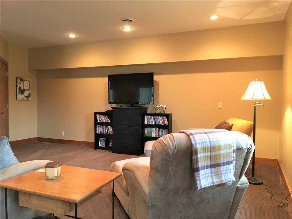 9613 East Base Road Greensburg, IN 47240 - Photo 40 of 60