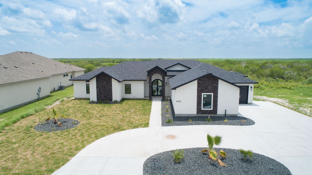 4025 Ranch Lake Drive Corpus Christi, TX 78413 - Photo 7 of 8