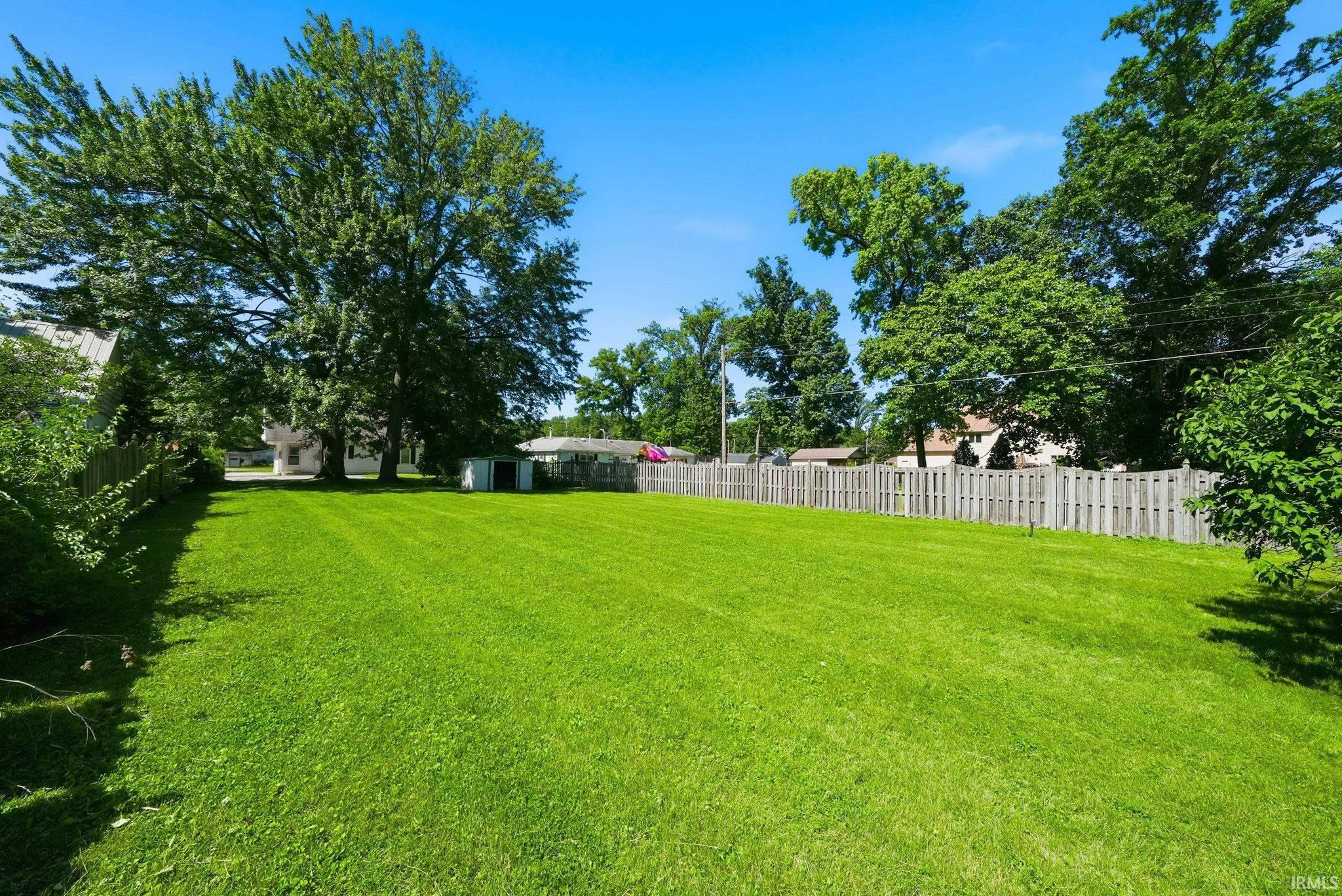 1710 Lower Huntington Road Fort Wayne, IN 46819 - Photo 34 of 37