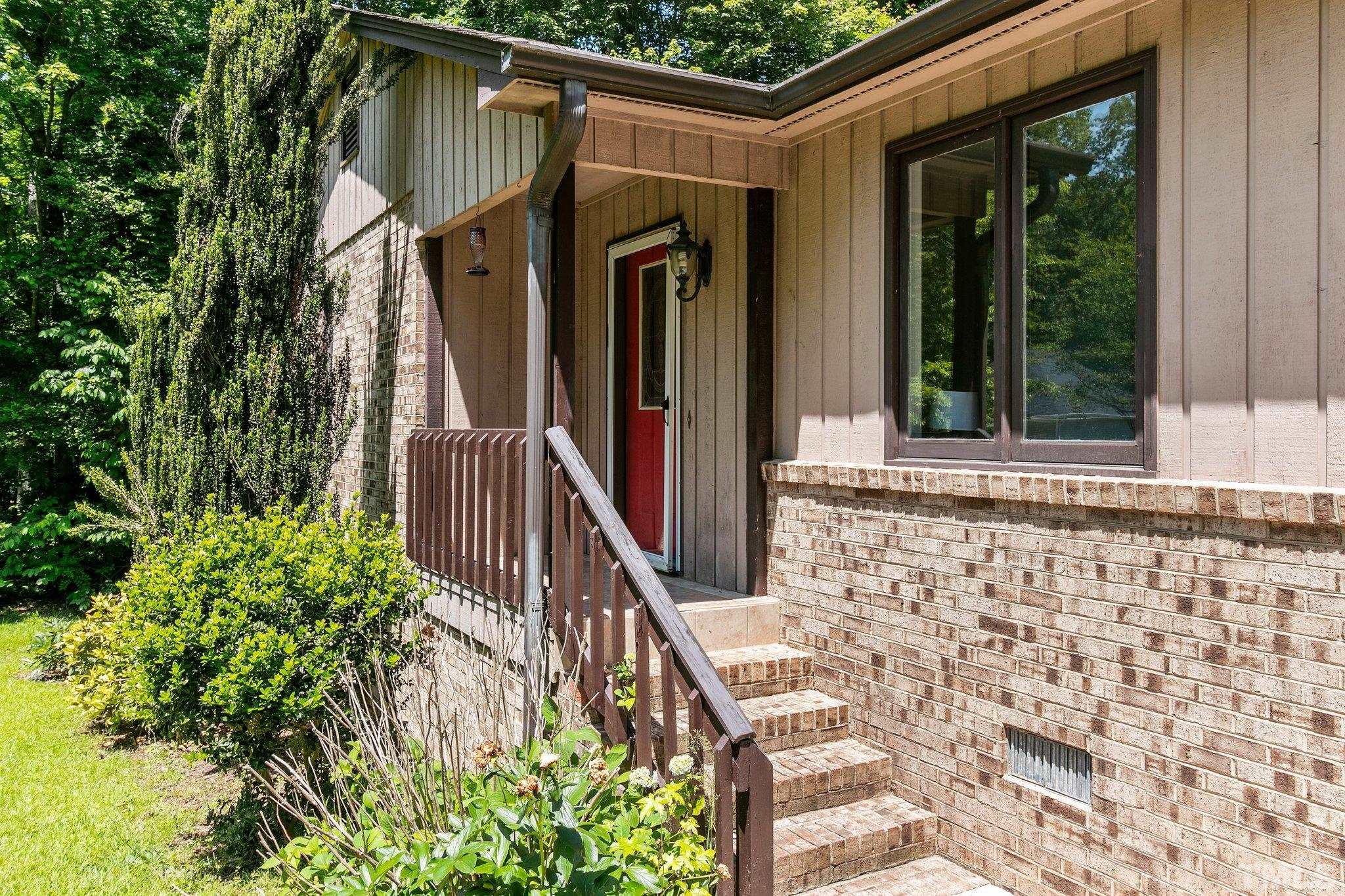 7068 Oak Road Sanford, NC 27332 - Photo 5 of 34