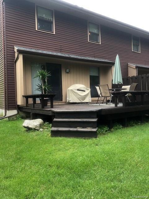 5467 Maple Ridge Road, Unit 17 Haslett, MI 48840 - Photo 5 of 25