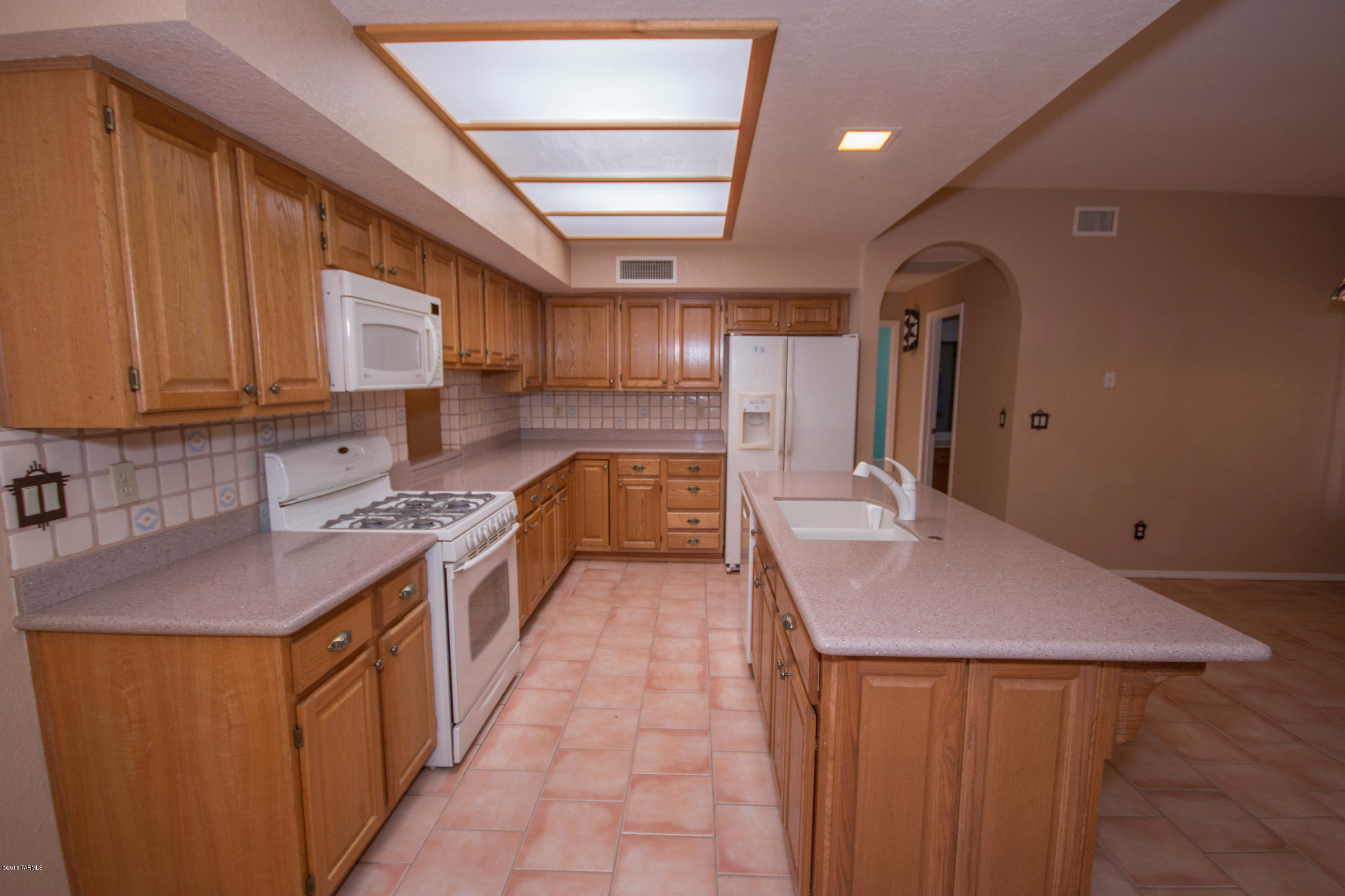 701 East Rudasill Road Tucson, AZ 85718 - Photo 6 of 21 Gallery Image 6