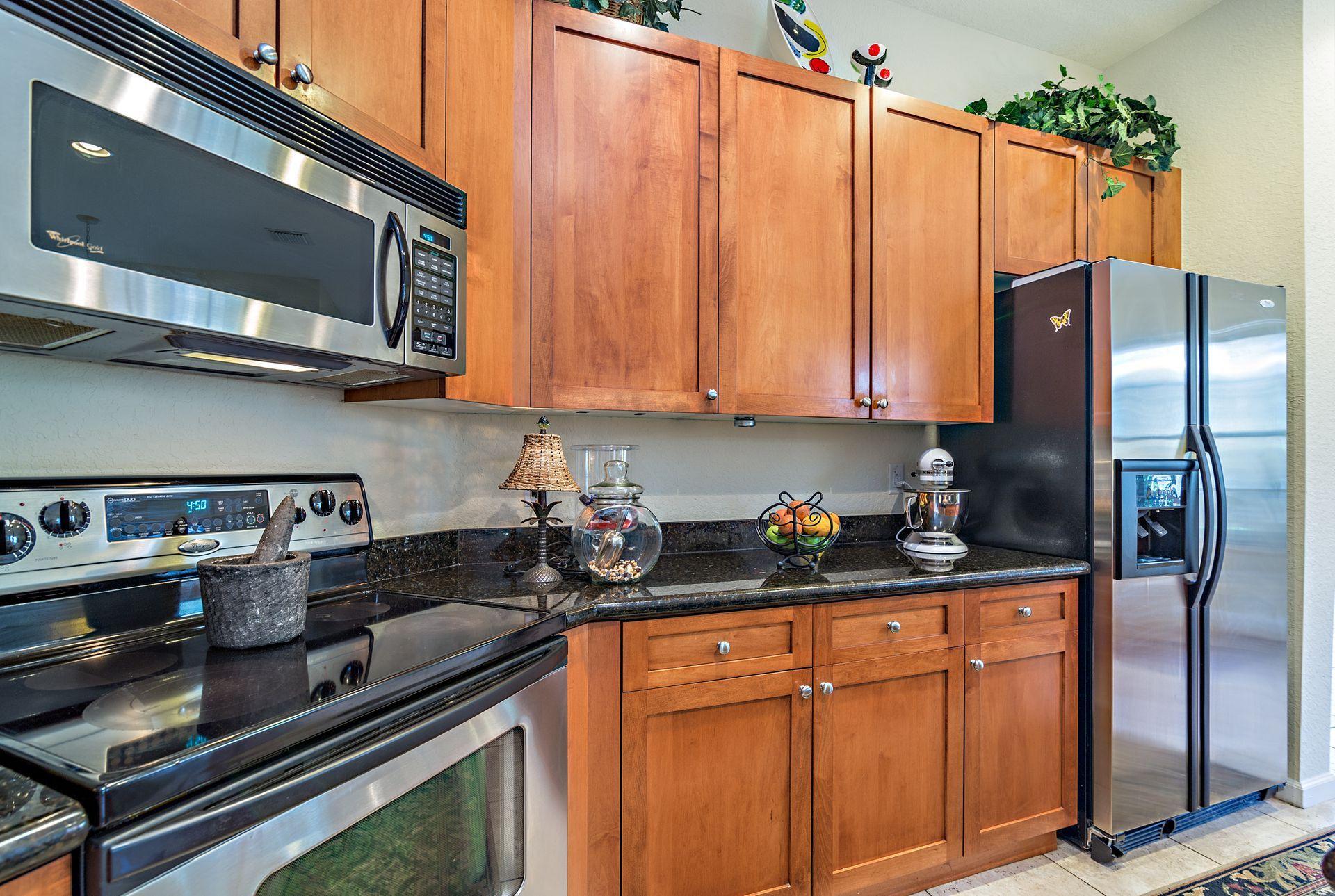 122 Via Castilla Jupiter, FL 33458 - Photo 12 of 40 Kitchen